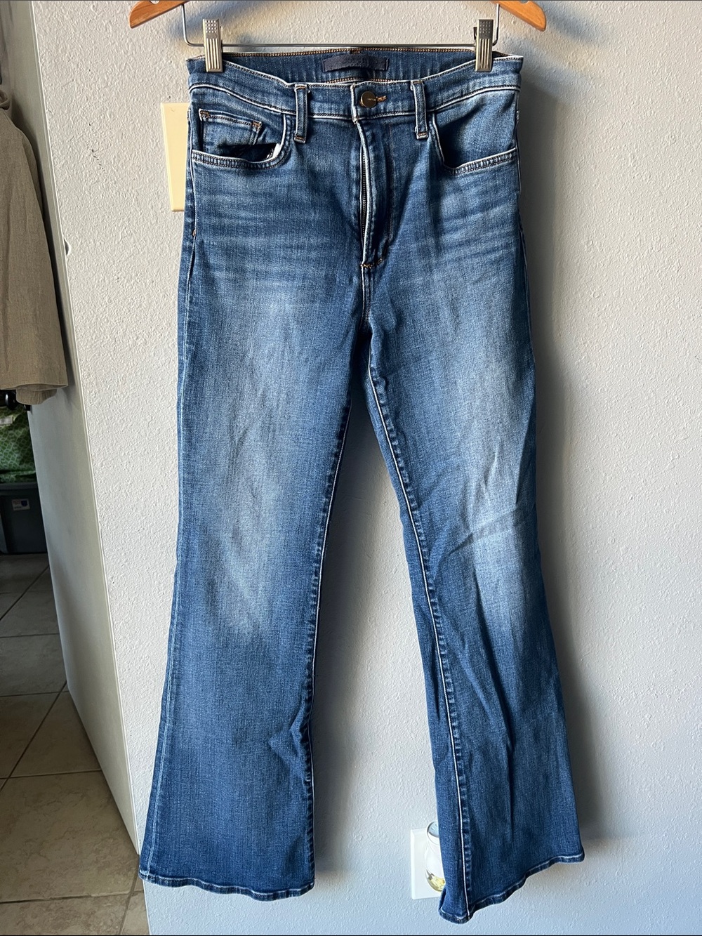 Joe's Jeans High-Rise Flare - Picture 3 of 7